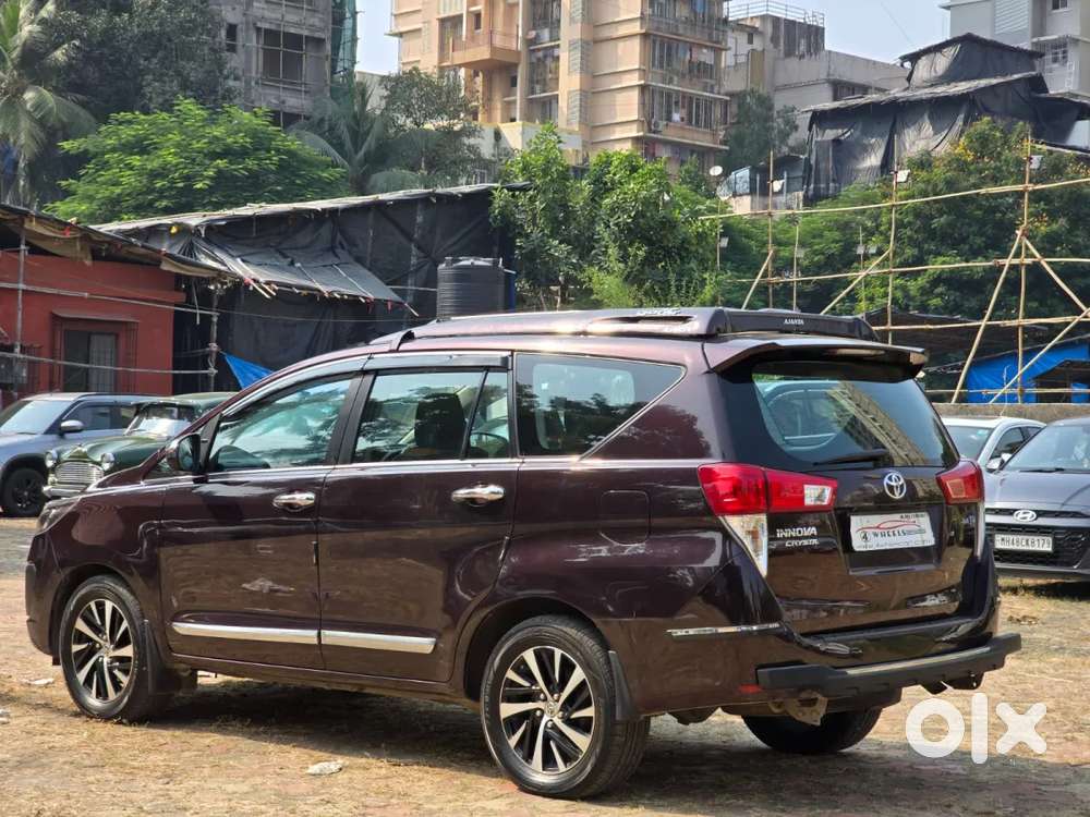 Toyota Innova Crysta [2020-ongoing] 2.4 Zx 7 Str, 2022, Diesel