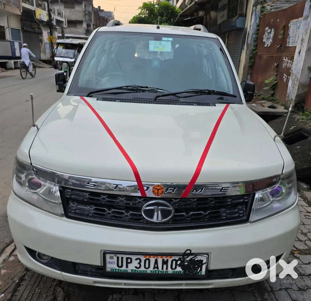 Tata Safari Storme 2017