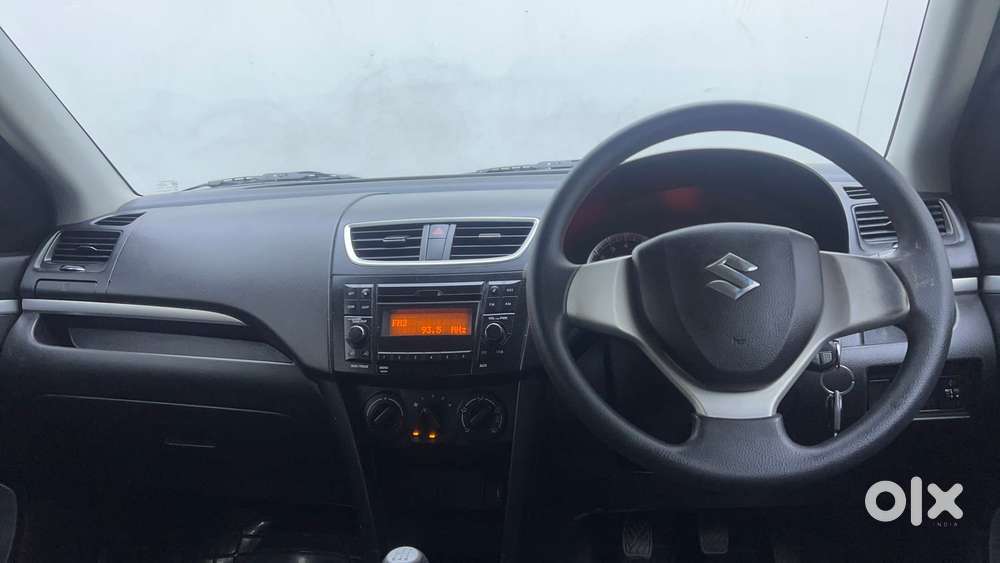 Maruti Suzuki Swift Vvt Vxi, 2015, Petrol
