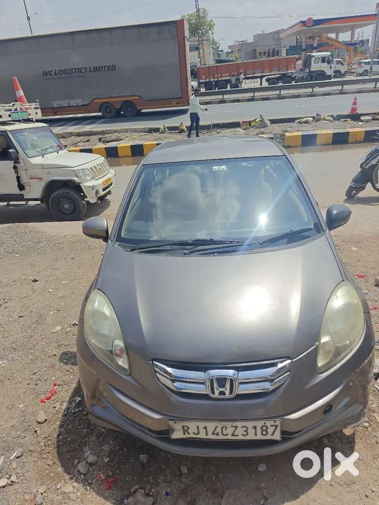 Honda Amaze 2015 Diesel 82300 Km Driven