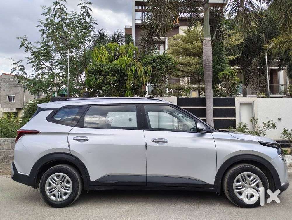 Kia Carens 1.5 Prestige 7 Str, 2023, Petrol