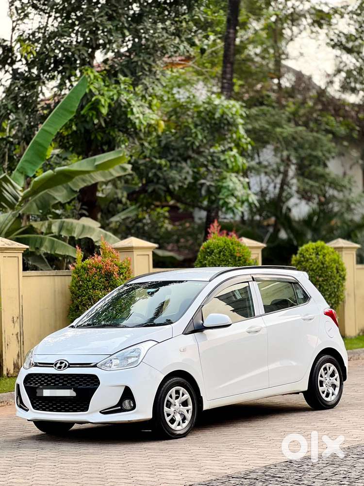 Hyundai I10 Sportz Option, 2018, Petrol