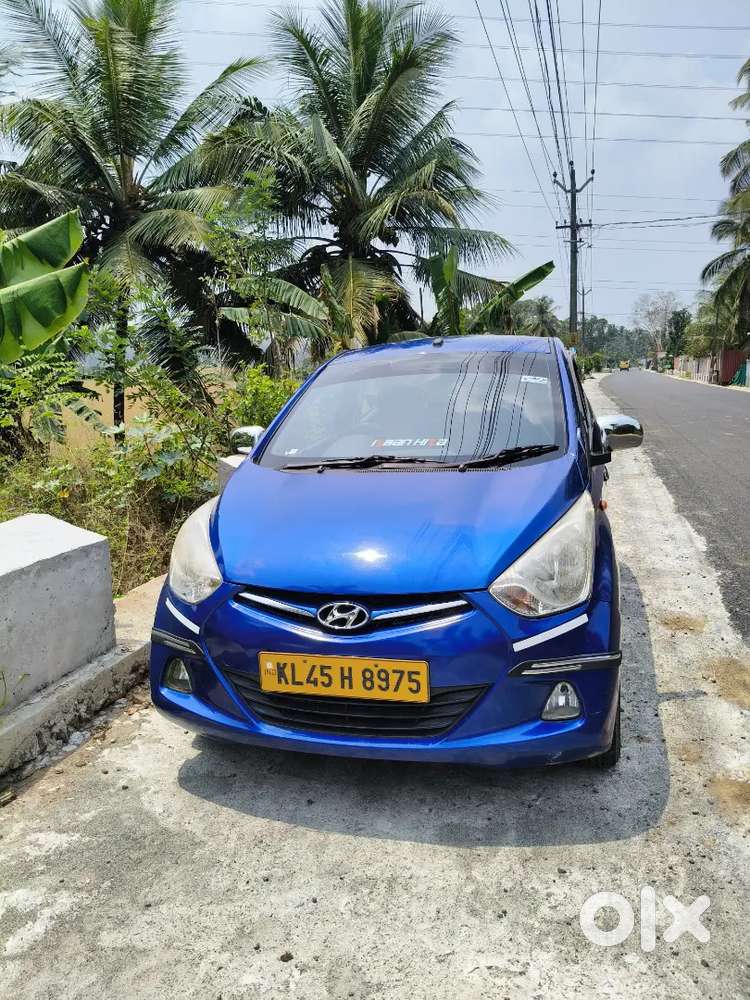 Hyundai Eon 2012 Petrol & Lpgwell Maintained... 4 New Tyre New Battery
