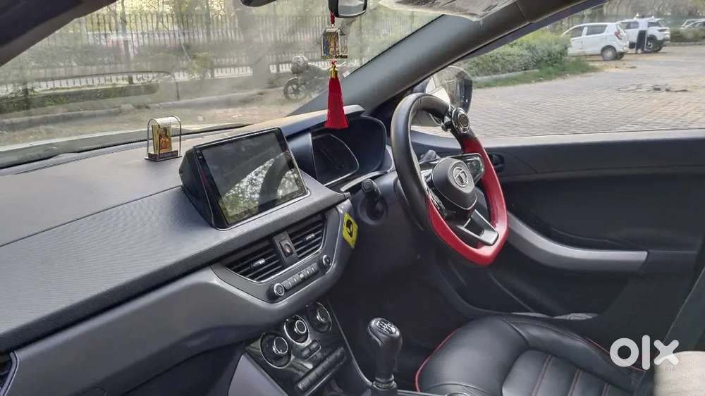 Tata Nexon (brand New Smooth)