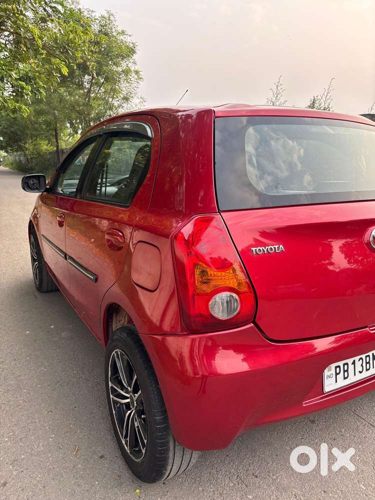 Toyota Etios Liva G, 2011, Diesel