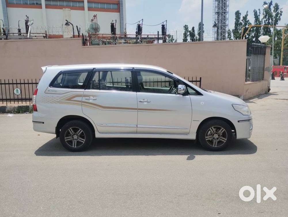 Toyota Innova 2.5 G (Diesel) 7 Seater, 2013, Diesel