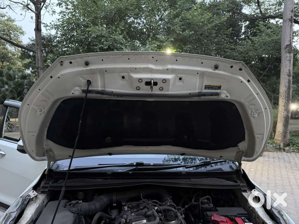 Toyota Innova Crysta 2.7 Vx Mt, 2018, Petrol