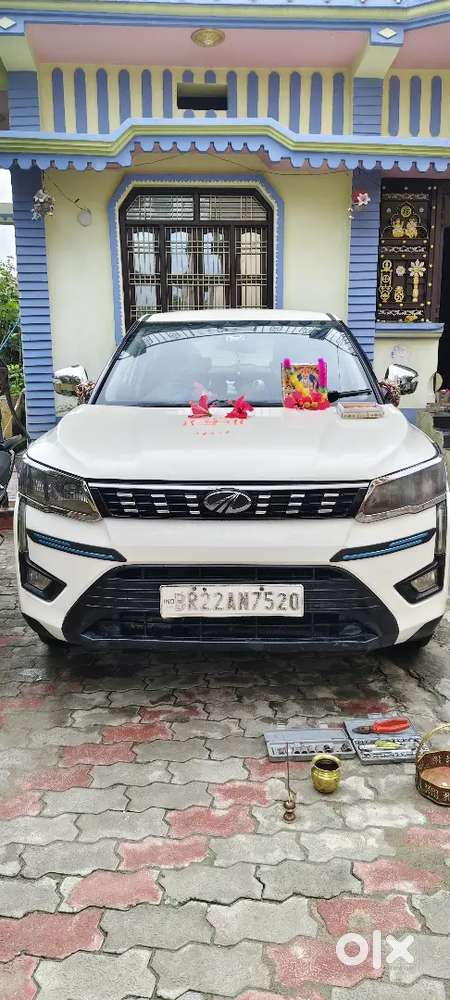 Mahindra Xuv300 Turbosport 2020 Diesel 65000 Km Driven