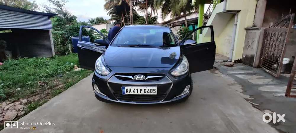 Hyundai Verna 1.6 E Crdi 2012