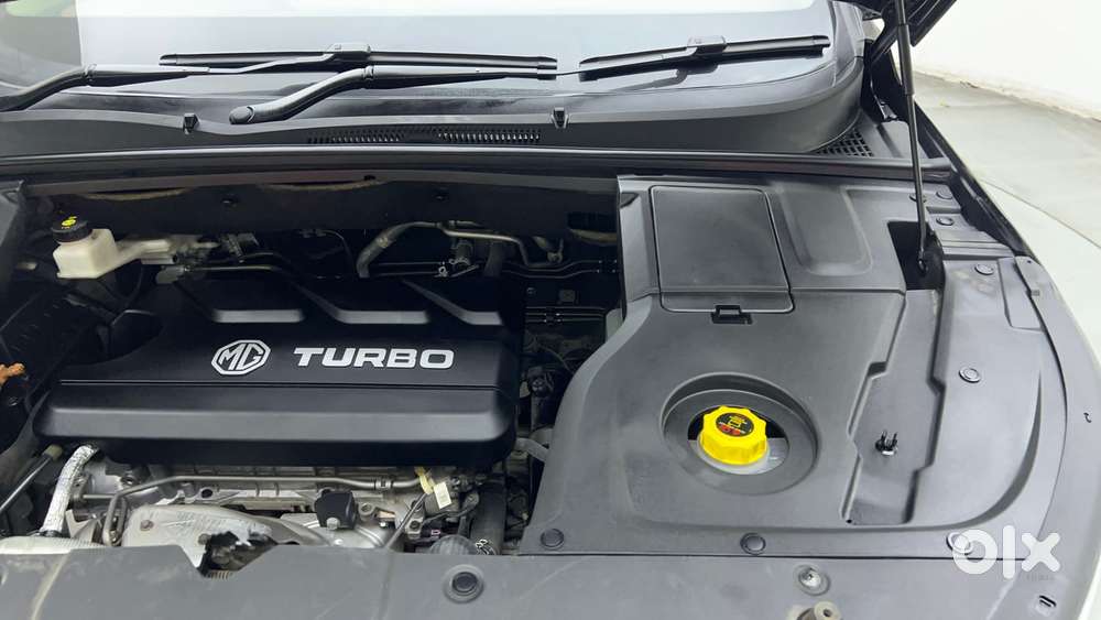 Mg Hector Plus Savvy Pro 1.5 Turbo Petrol Cvt 6 Str, 2023, Petrol