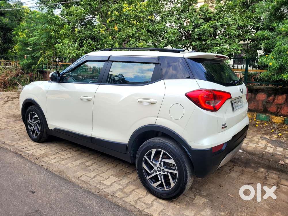 Mahindra Xuv300 W8 Amt Diesel, 2022, Diesel