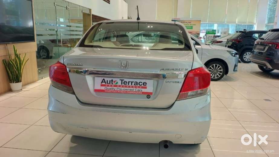Honda Amaze S Mt I-vtec, 2015, Petrol