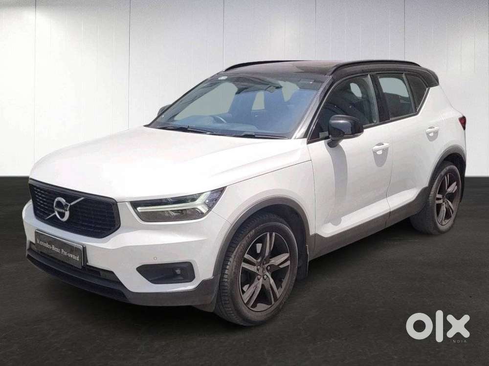 Volvo V40 Cross Country T4, 2022, Petrol