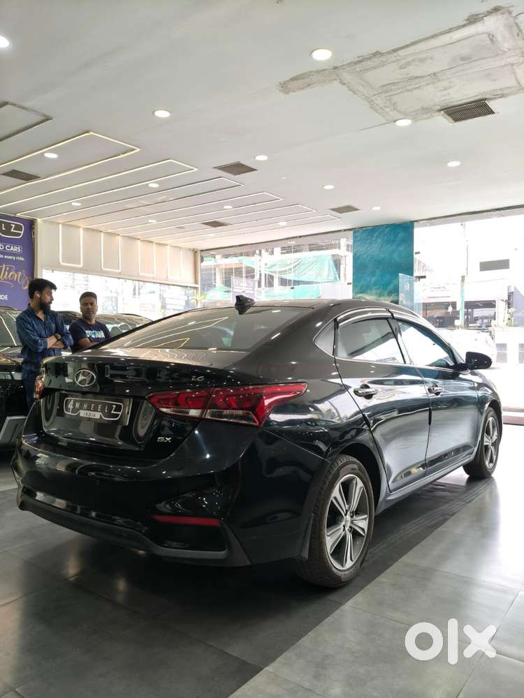 Hyundai Verna 1.6 Sx (o) Vtvt, 2019, Petrol