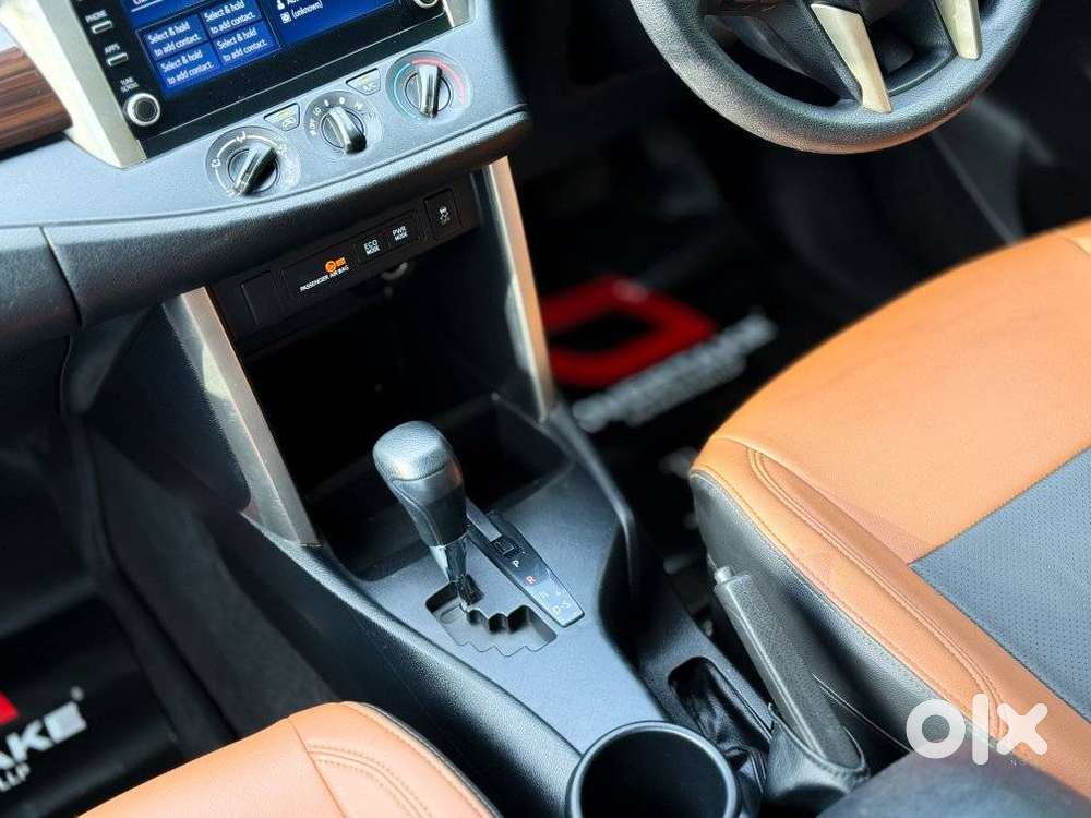 Toyota Innova Crysta [2020-ongoing] 2.4 Gx At 7 Str, 2022, Diesel