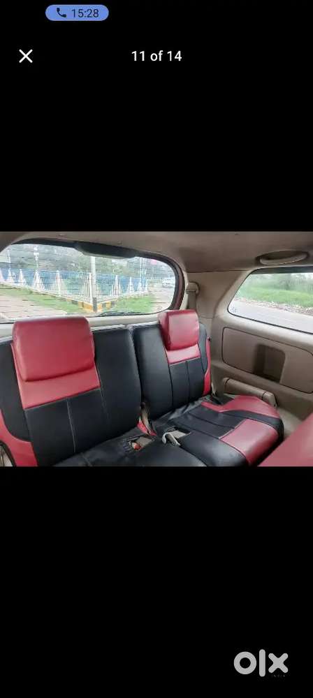 Toyota Innova Petrol 2009