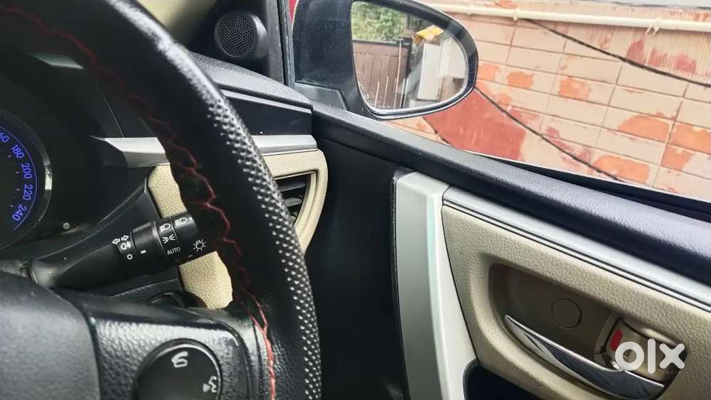 Toyota Corolla Altis 2015 Top Model In Tip Top Condition Full Ins