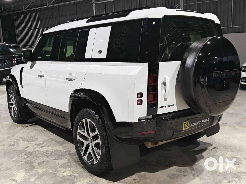 Land Rover Defender 2.0 110 X-dynamic Hse, 2024, Petrol