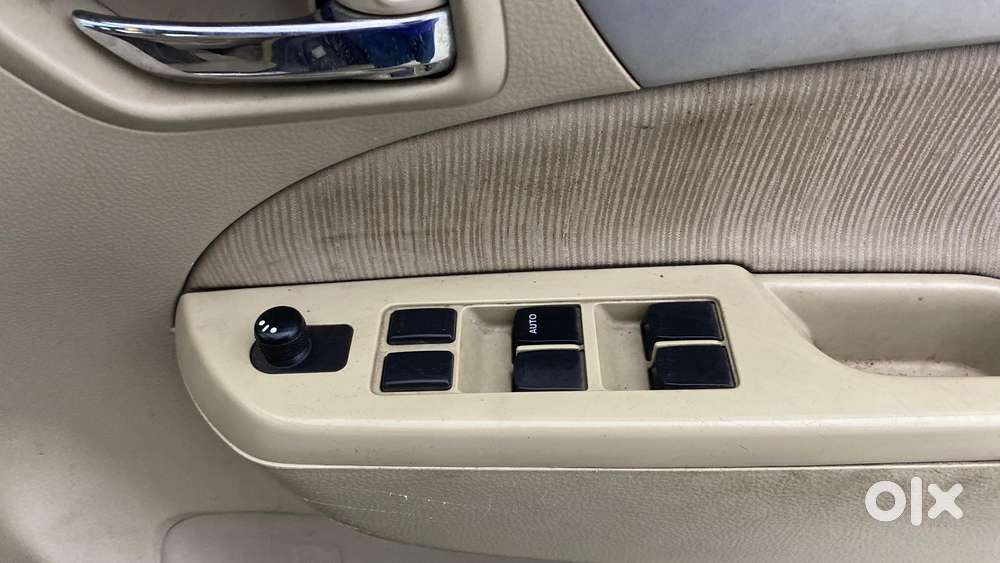 Maruti Suzuki Ertiga 2012-2015 Vxi Cng, 2015, Cng & Hybrids