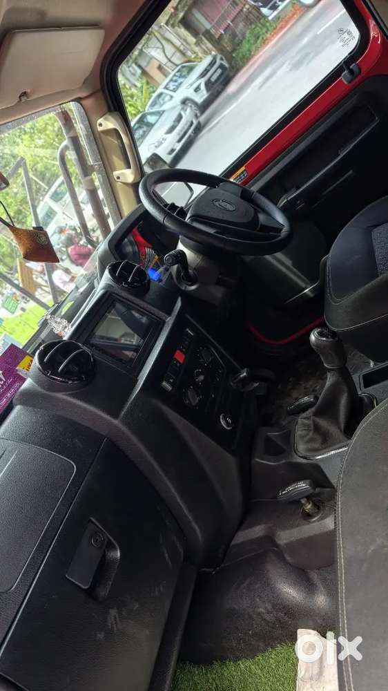Force Motors Gurkha 2021 Diesel 37500 Km Driven