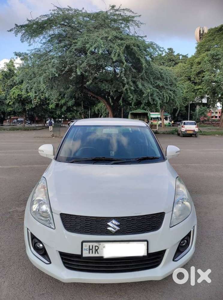 Maruti Suzuki Swift Vxi + Manual, 2015, Petrol