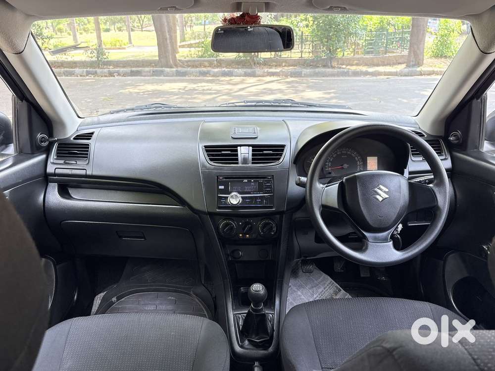 Maruti Suzuki Swift Lxi Option, 2012, Petrol
