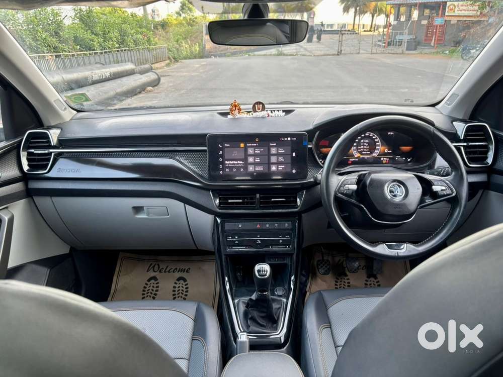 Skoda Kushaq Petrol Manual 2023
