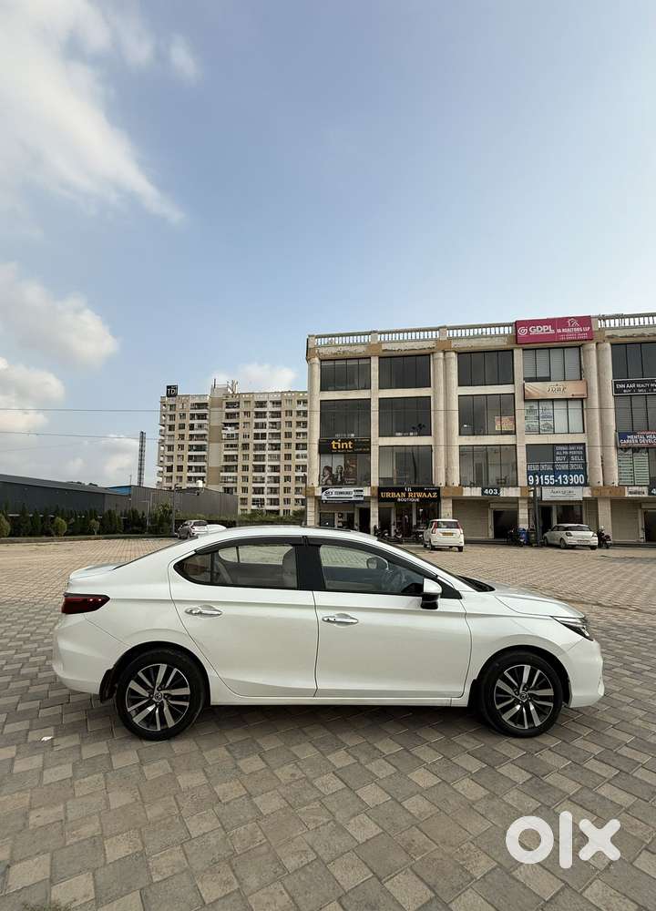 Honda City Zx Petrol Cvt, 2022, Petrol