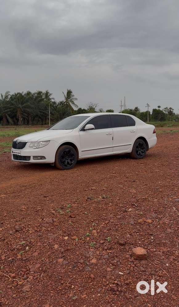 Skoda Superb Diesel & Automatic