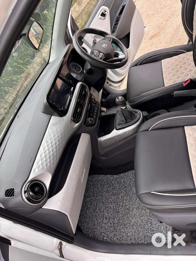 Hyundai Grand I10 Nios Sportz, 2022, Cng & Hybrids