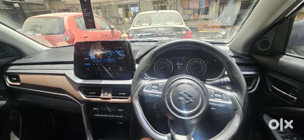 Maruti Suzuki Brezza 2024 Petrol Well Maintained