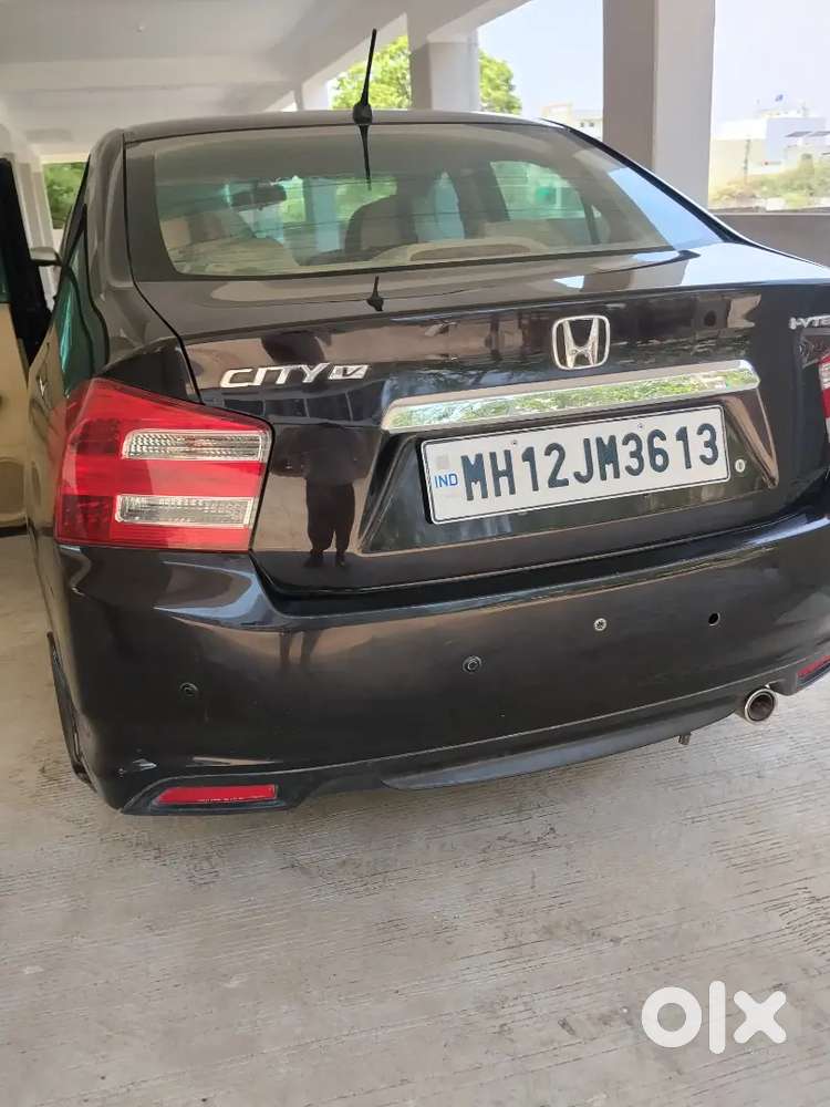 Fully Luxury Car