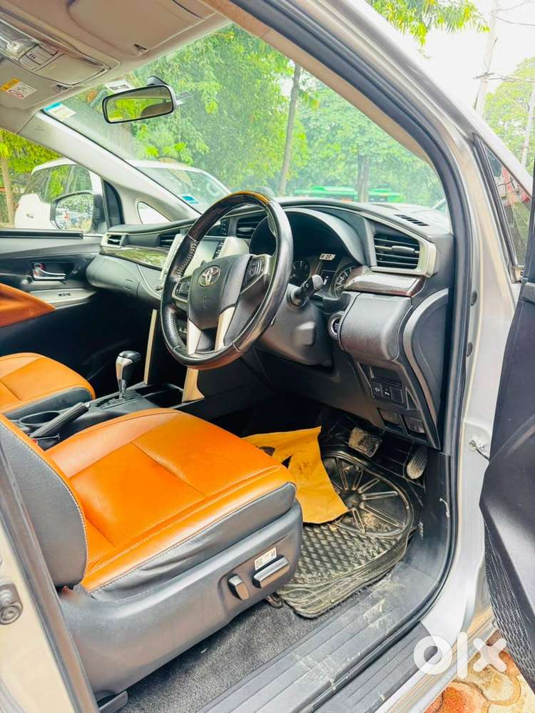 Toyota Innova Crysta 2021