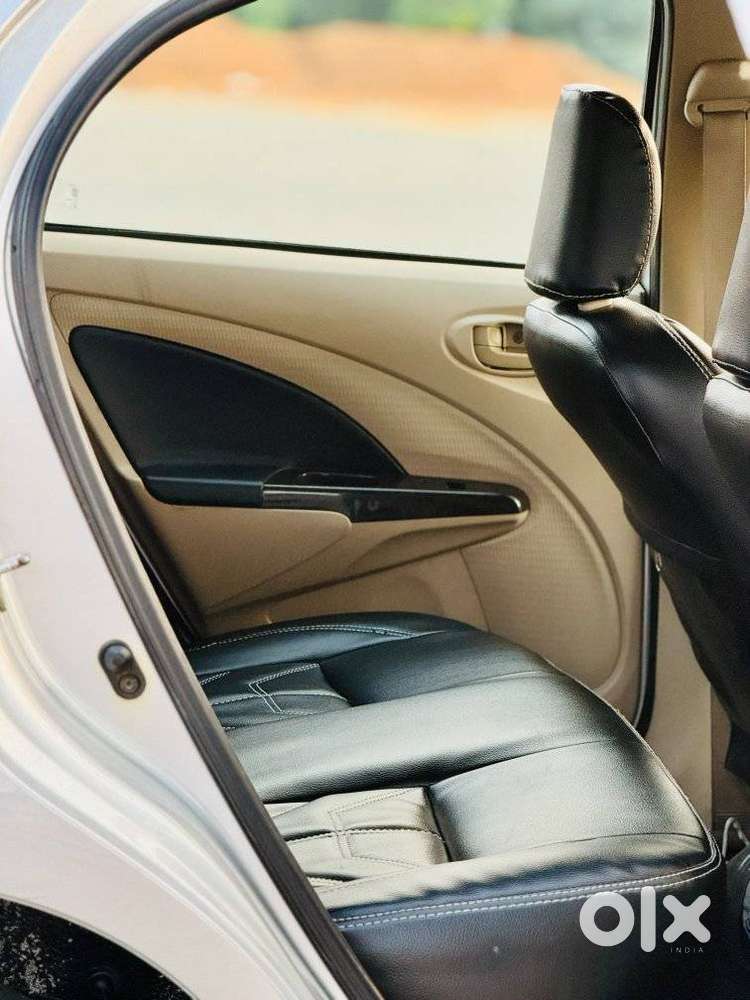 Toyota Etios Liva 1.2 Vx, 2017, Petrol