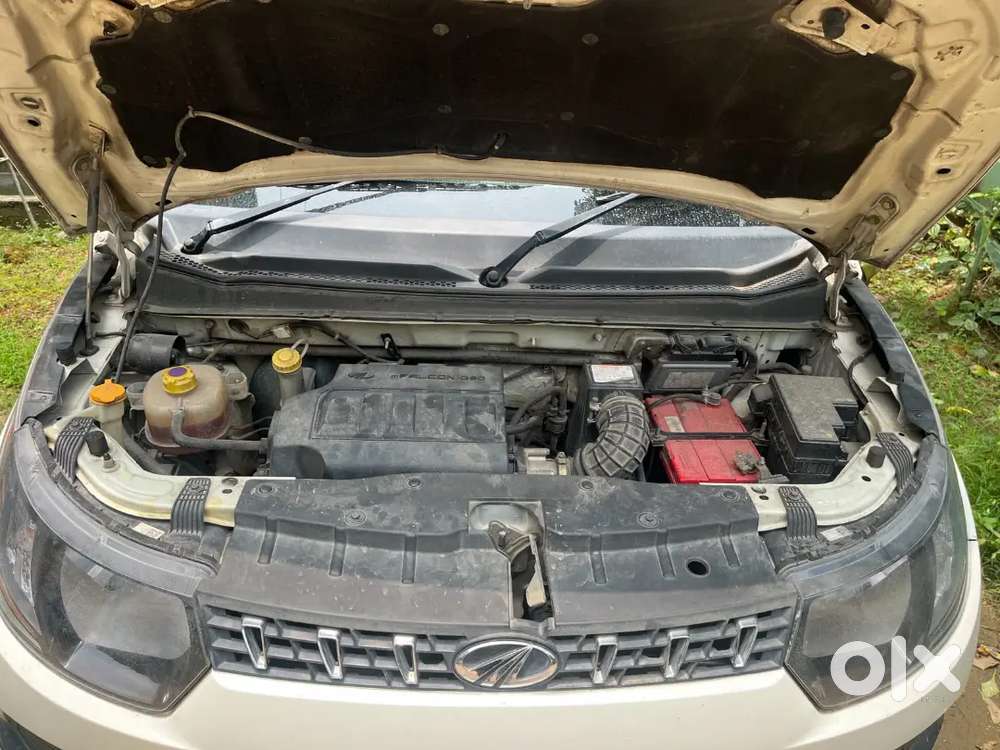 Mahindra Kuv 100 2017 Petrol
