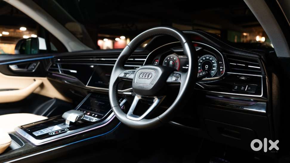 Audi Q7 Technology 55 Tfsi W/o Matrix, 2023, Petrol