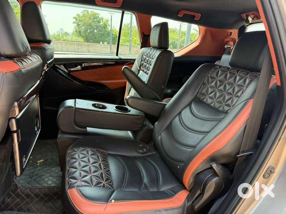 Toyota Innova Crysta 2.8z Automatic, 2018, Diesel