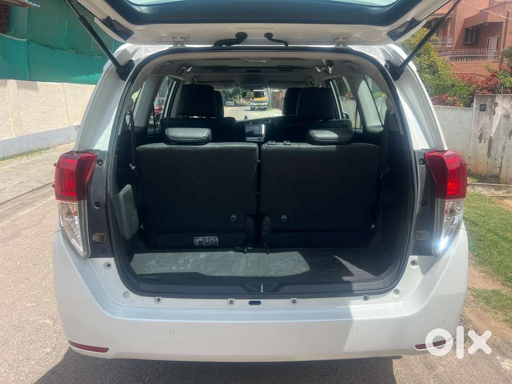 Toyota Innova Crysta 2.4 Z 7 Str, 2023, Diesel