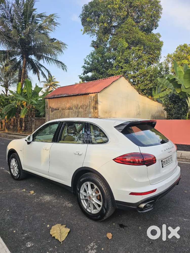 Porsche Cayenne V6