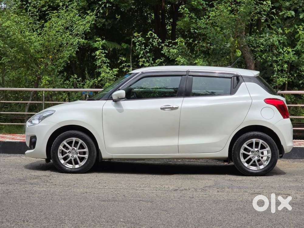 Maruti Suzuki Swift Amt Zxi Plus, 2023, Petrol