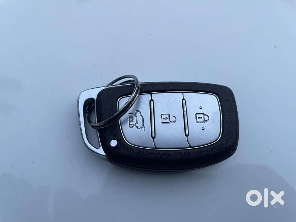 Hyundai Venue 2022 Petrol 29000 Km Driven