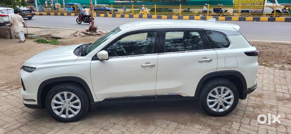 Maruti Suzuki Grand Vitara 1.5 Sigma Smart Hybrid, 2024, Petrol