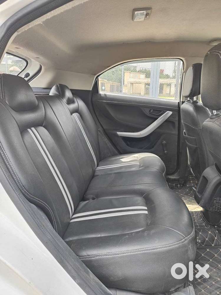 Tata Nexon 1.2 Revotron Xm (s), 2020, Petrol