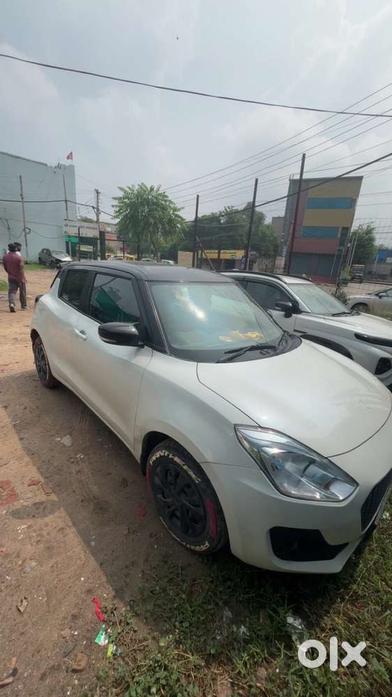 Maruti Suzuki Swift Petrol 2023