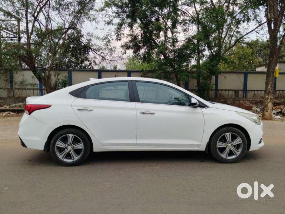 Hyundai Verna 1.6 Sx (o) Vtvt, 2018, Petrol