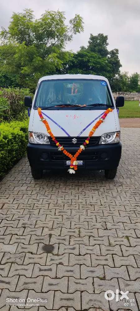 Maruti Suzuki Eeco Ac Cng 2025