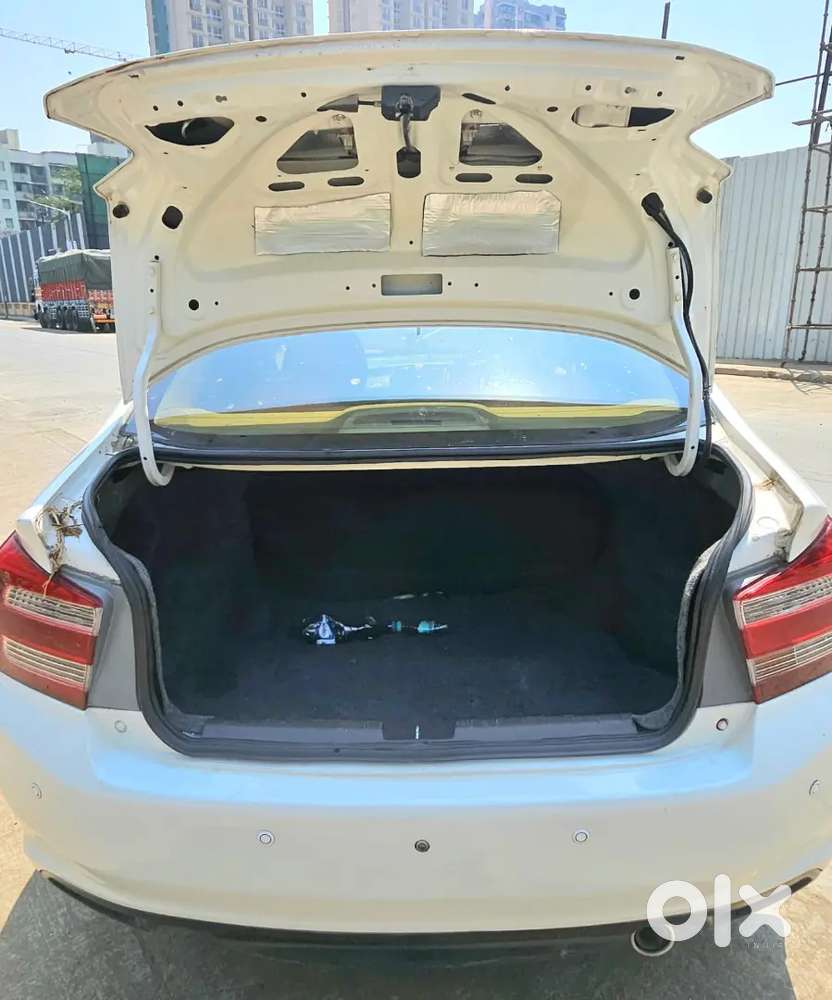 Touch Screen, Reverse Sensors, Chilled Ac, Cruise Control,