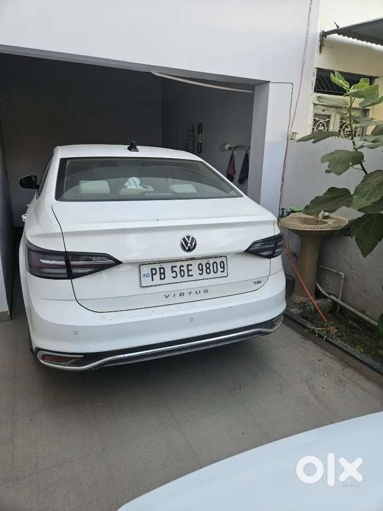 Volkswagen Virtus 2025 Petrol 9500 Km Driven