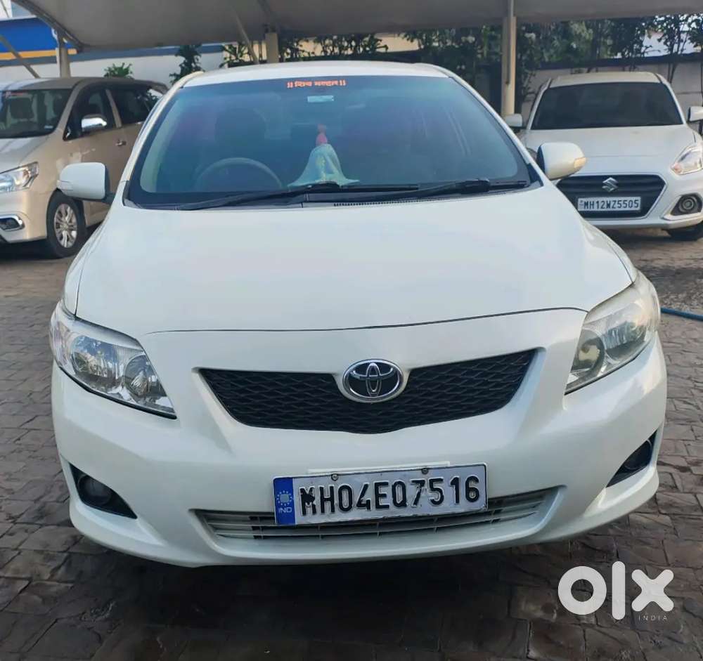 Toyota Corolla Altis 2011 Diesel Well Maintained Inshurance
