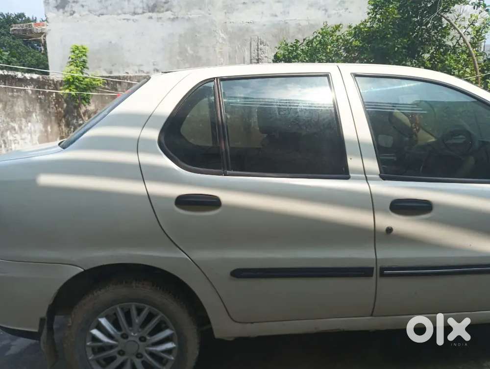 Tata Indigo V Series 2015